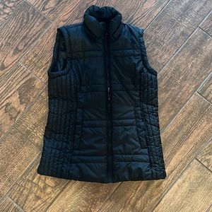 NWOT New York & Company puffer vest